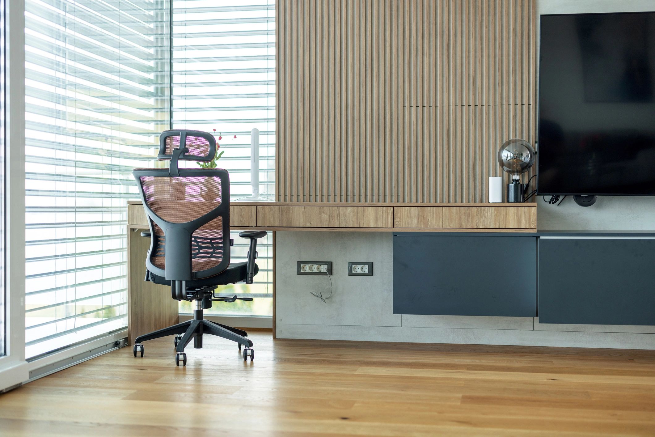 Professional office table